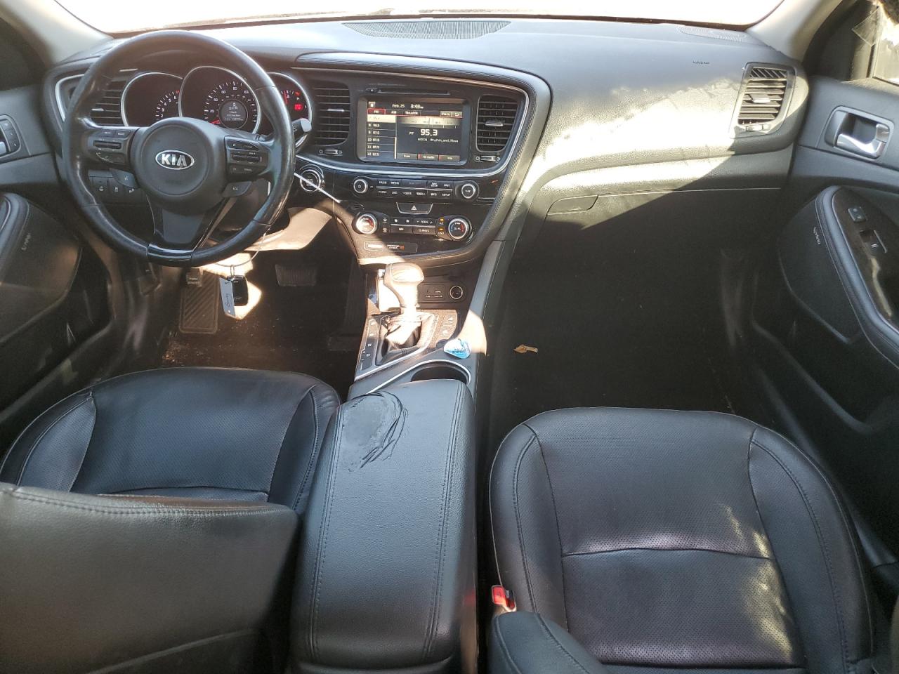 2015 KIA Optima VIN 5XXGN4A70FG511217 Copart auction photo, rear end / minor dent/scratches damage thumbnail 8