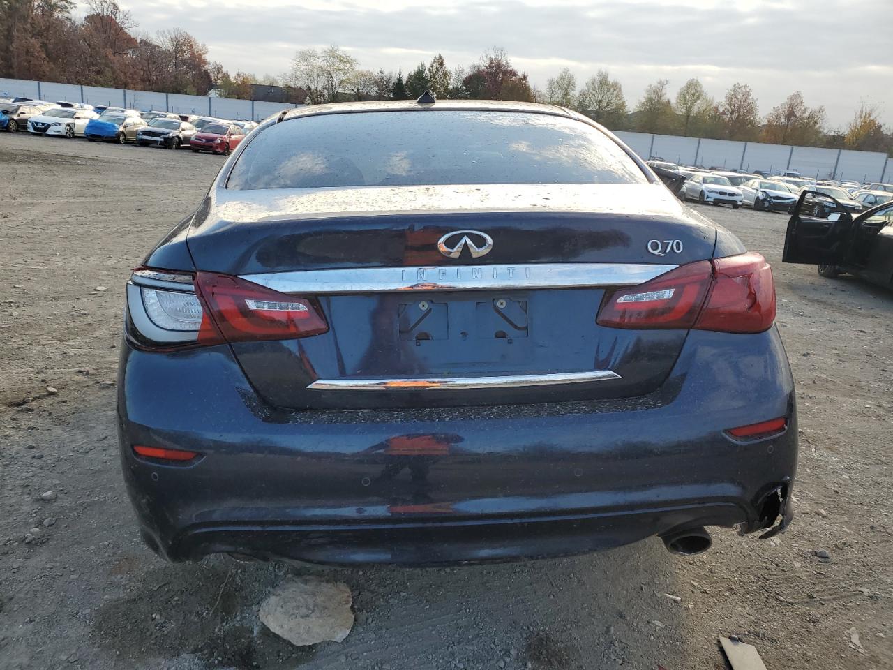 2018 Infiniti Q70 VIN JN1BY1AP8JM180683 Copart auction photo, all over / minor dent/scratches damage thumbnail 6