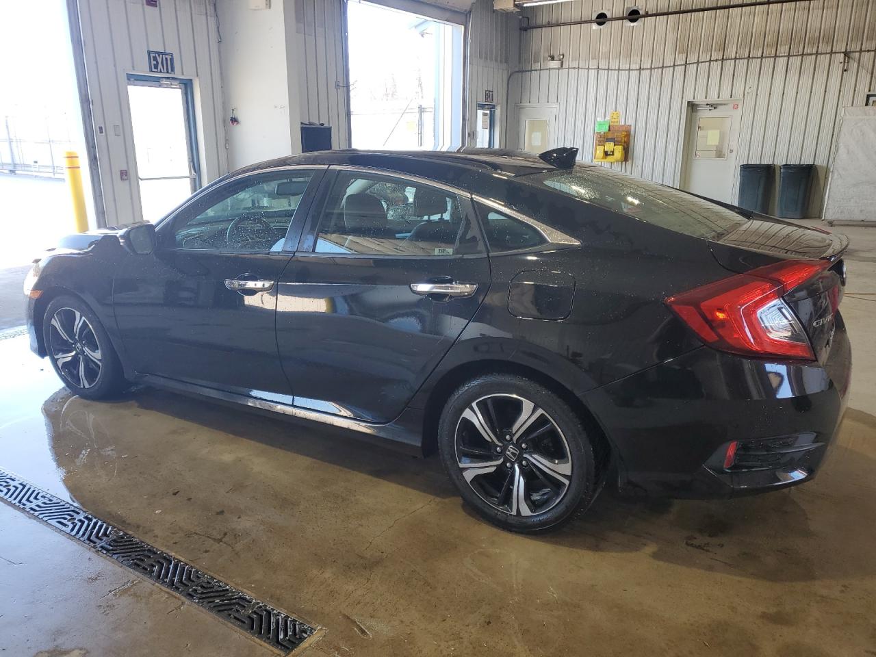 2017 Honda Civic VIN 19XFC1F92HE207778 Copart auction photo, front end damage thumbnail 2