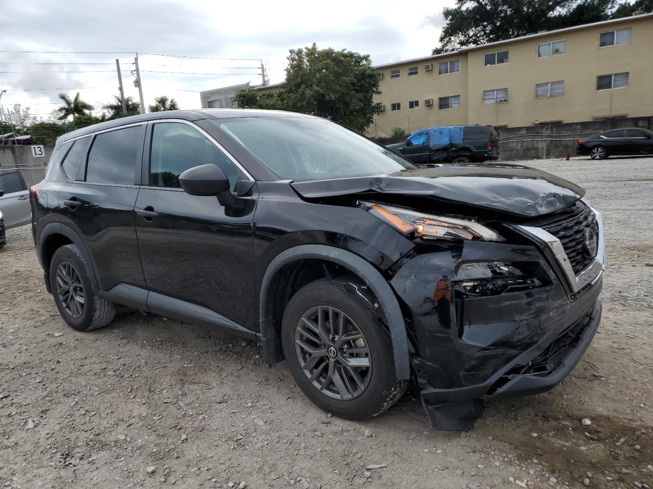 2021 Nissan Rogue VIN 5N1AT3AA4MC827861 Copart auction photo, front end / minor dent/scratches damage thumbnail 4