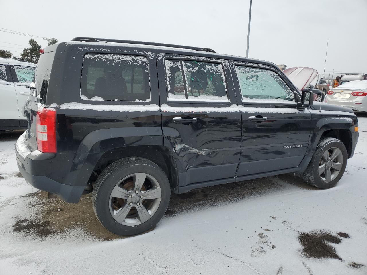2015 Jeep Liberty (Patriot) VIN 1C4NJRFB9FD339454 Copart auction photo, side damage thumbnail 3