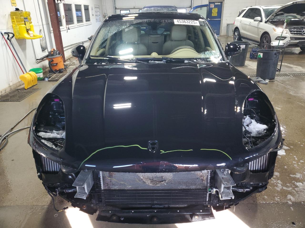 2015 Porsche Macan VIN WP1AB2A54FLB71733 Copart auction photo, front end damage thumbnail 5