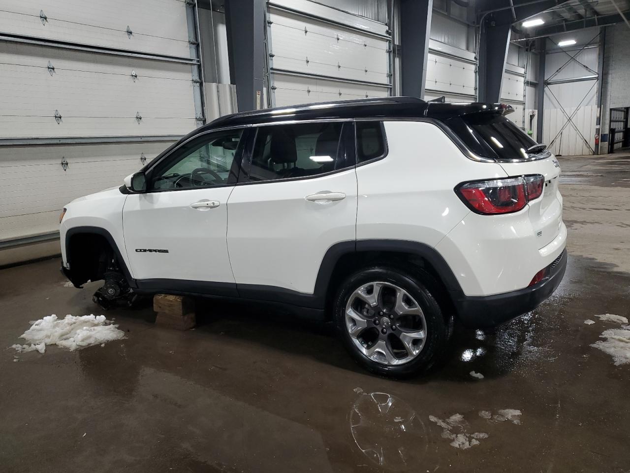 2019 Jeep Compass VIN 3C4NJCCB7KT699179 Copart auction photo, rear end / front end damage thumbnail 2