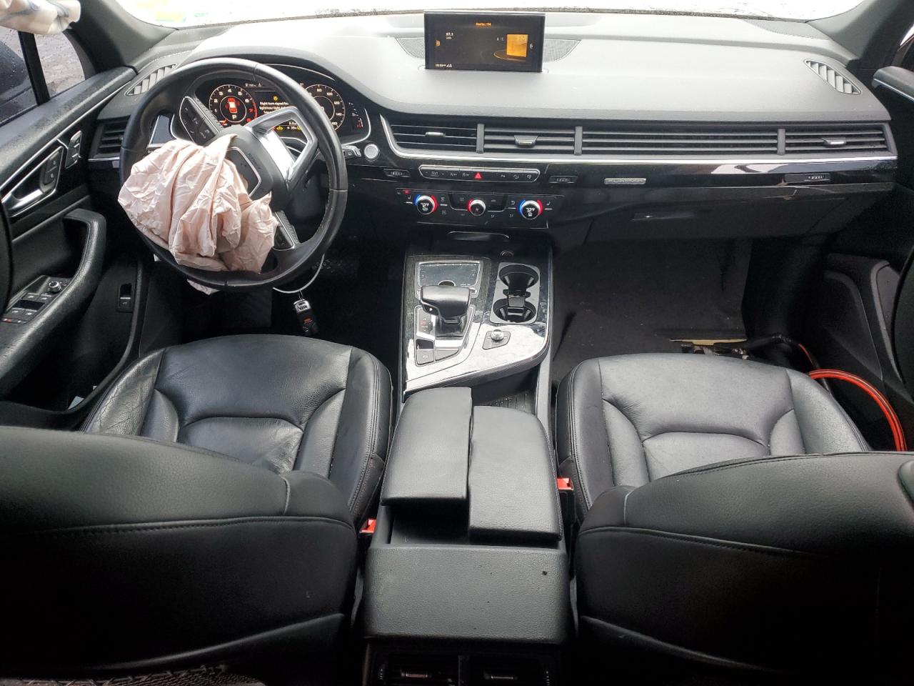 2017 Audi Q7 VIN WA1LAAF75HD017136 Copart auction photo, front end / minor dent/scratches damage thumbnail 8