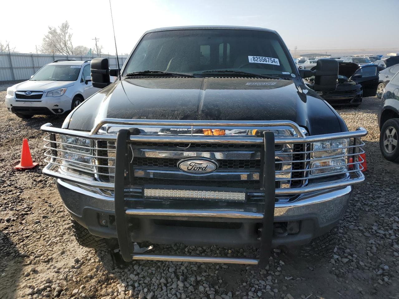 2000 Ford F250 VIN 1FTNX21F6YEB47745 Copart auction photo, all over damage thumbnail 5