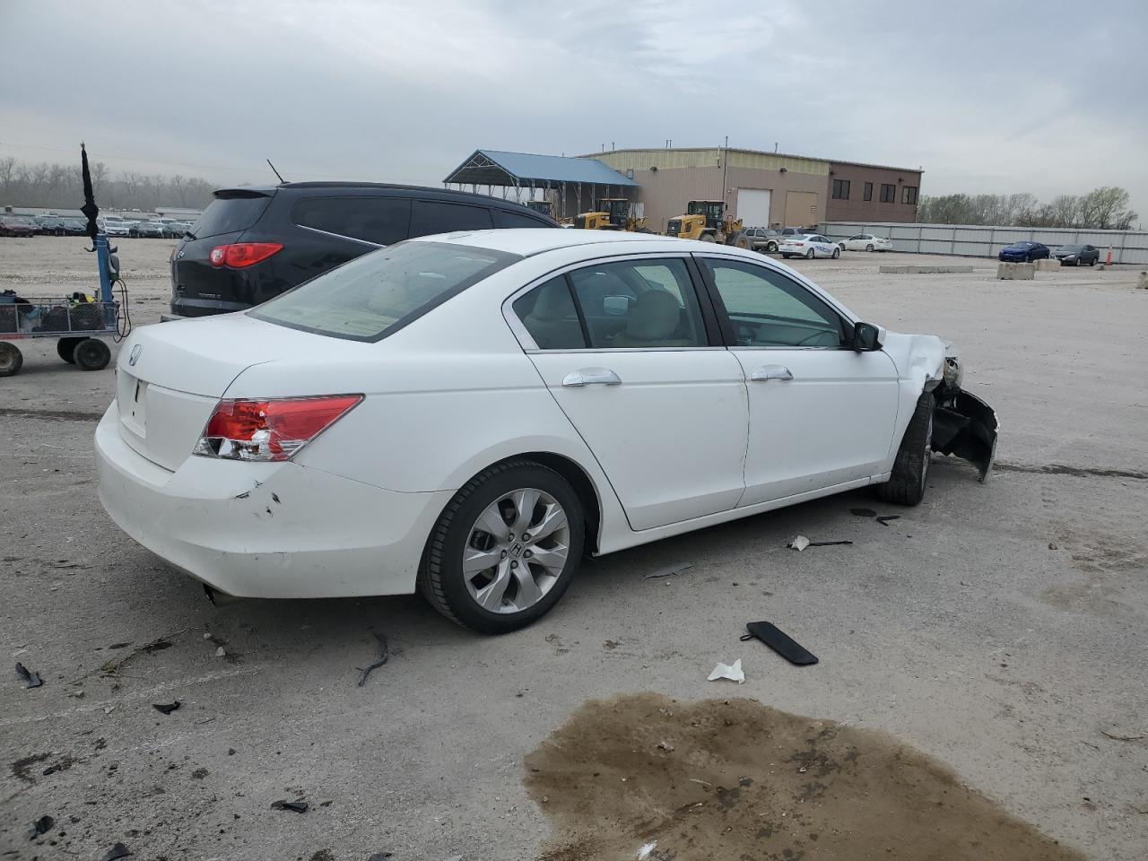 2010 Honda Accord VIN 1HGCP2F82AA022628 Copart auction photo, front end damage thumbnail 3