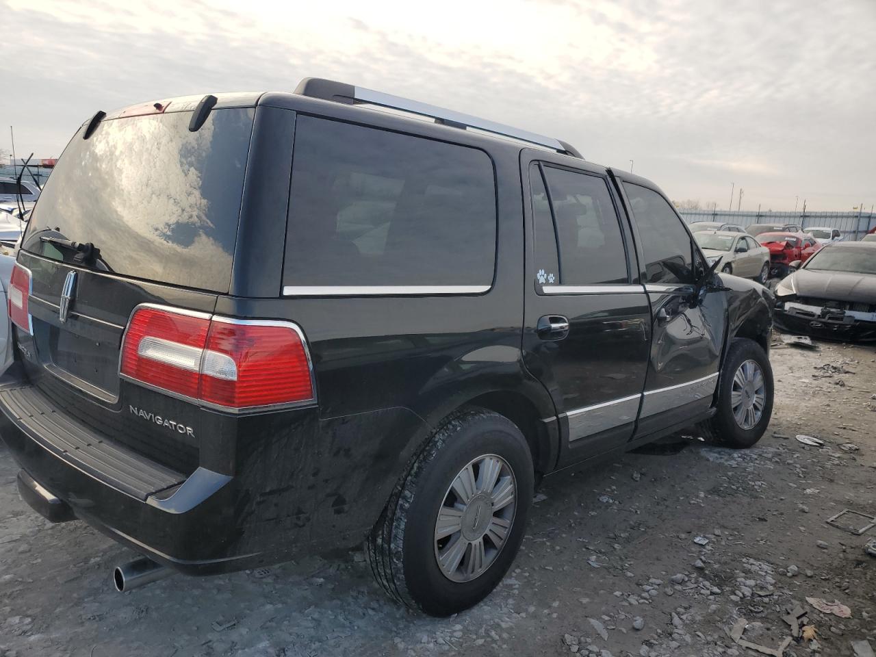 2007 Lincoln Navigator VIN 5LMFU28537LJ03909 Copart auction photo, all over damage thumbnail 3