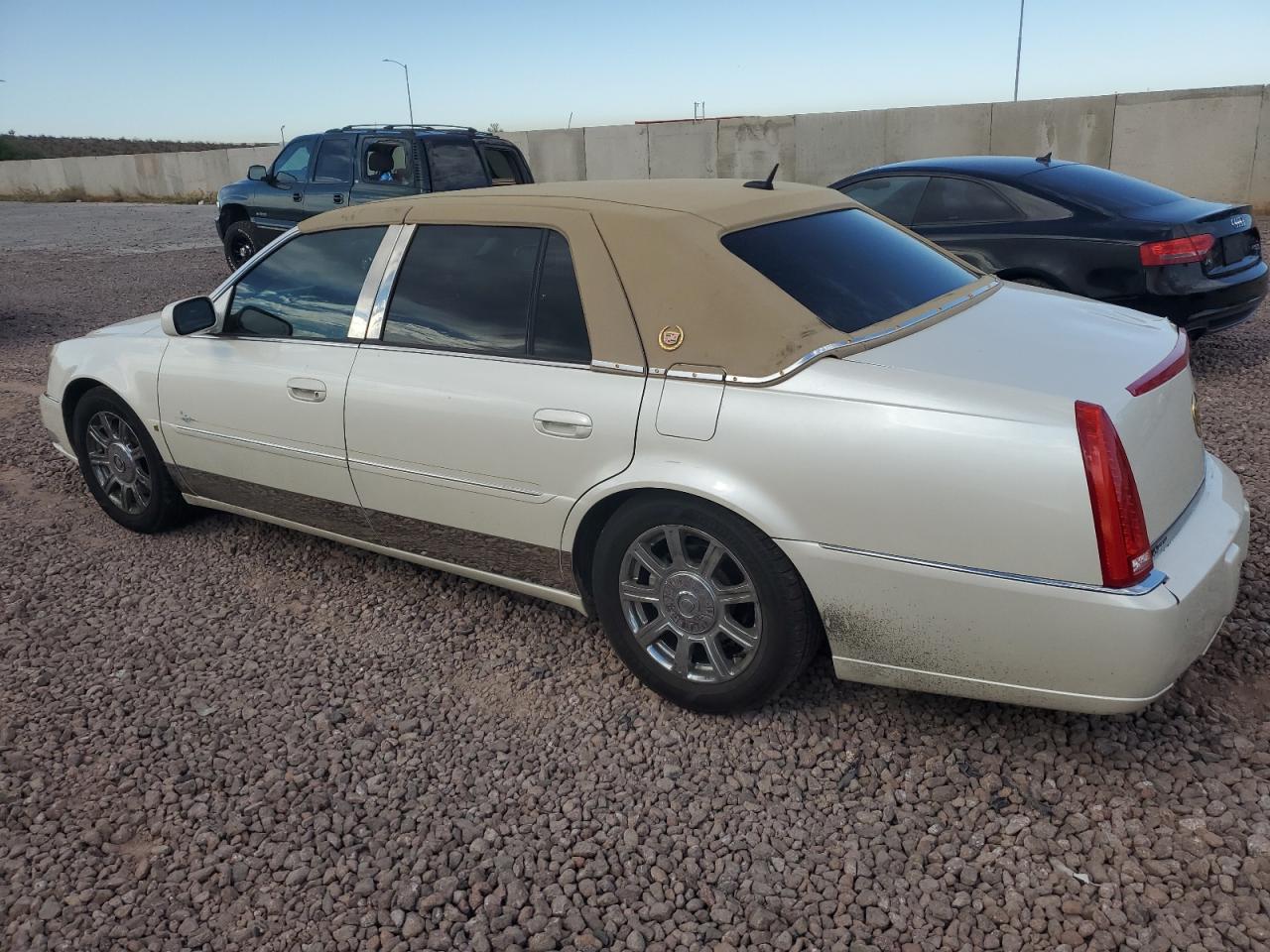 2008 Cadillac DTS VIN 1G6KD57Y68U193865 Copart auction photo, rear end damage thumbnail 2