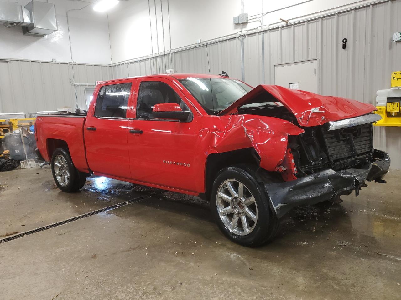 2018 Chevrolet Silverado VIN 3GCUKNECXJG426514 Copart auction photo, front end damage thumbnail 4