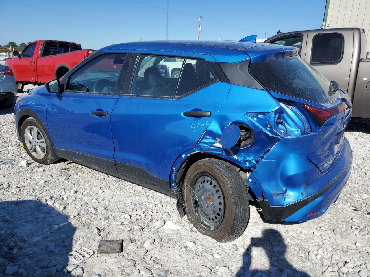 2021 Nissan Kicks VIN 3N1CP5BV4ML555365 Copart auction photo, rear end damage thumbnail 2