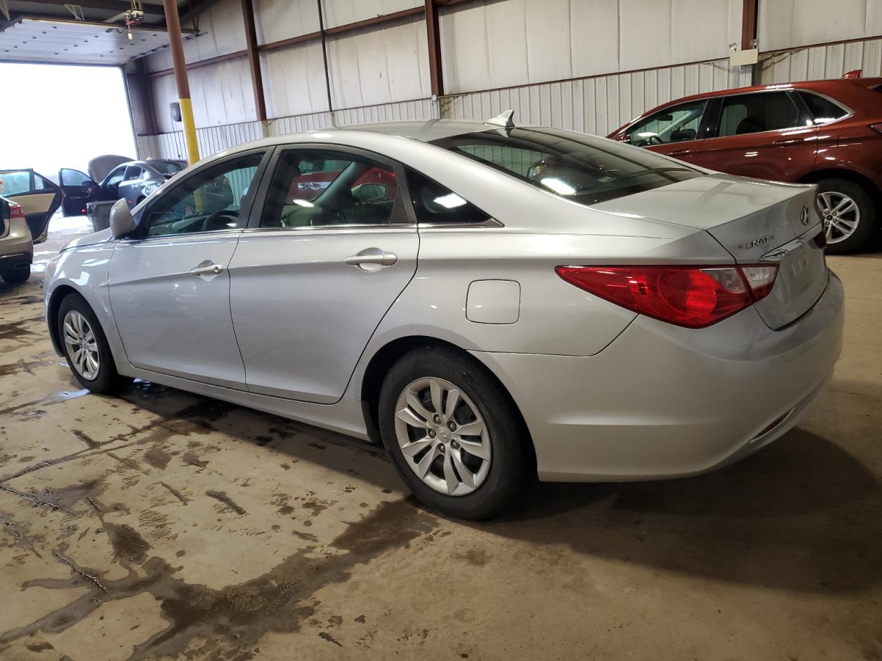 2011 Hyundai Sonata VIN 5NPEB4AC2BH186825 Copart auction photo, front end damage thumbnail 2