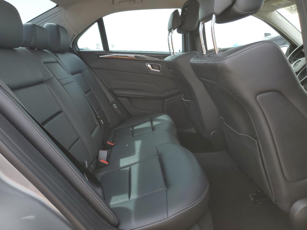 2014 Mercedes-Benz E-klasse VIN WDDHF5KB5EA979017 Copart auction photo, rear end damage thumbnail 9