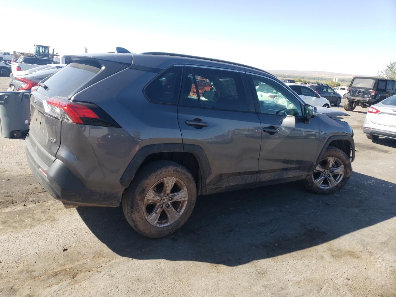2022 Toyota RAV 4 VIN 2T3W1RFVXNC198654 Copart auction photo, front end damage thumbnail 3