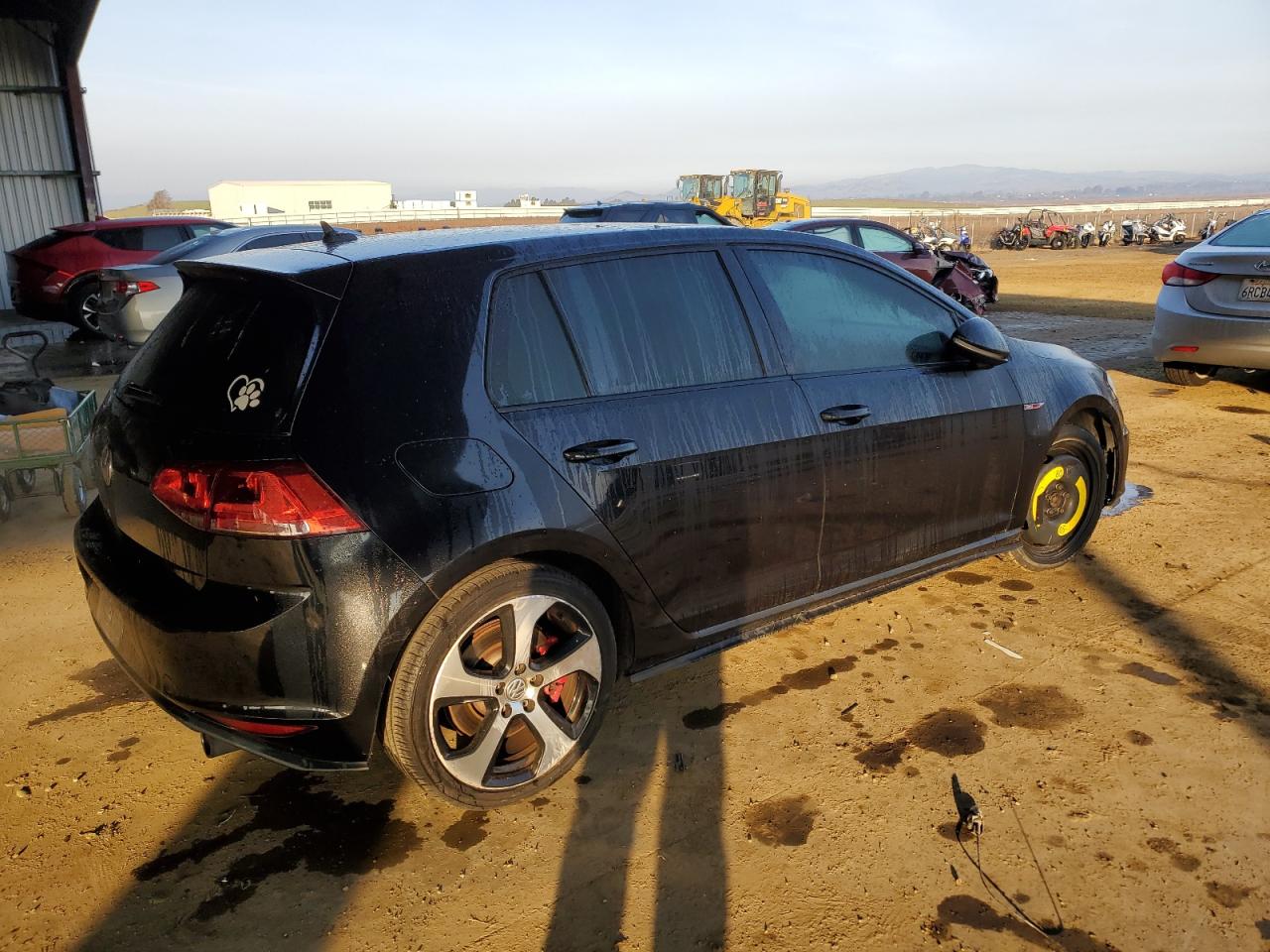 2016 Volkswagen GTI VIN 3VW447AU8GM034790 Copart auction photo, minor dent/scratches damage thumbnail 3