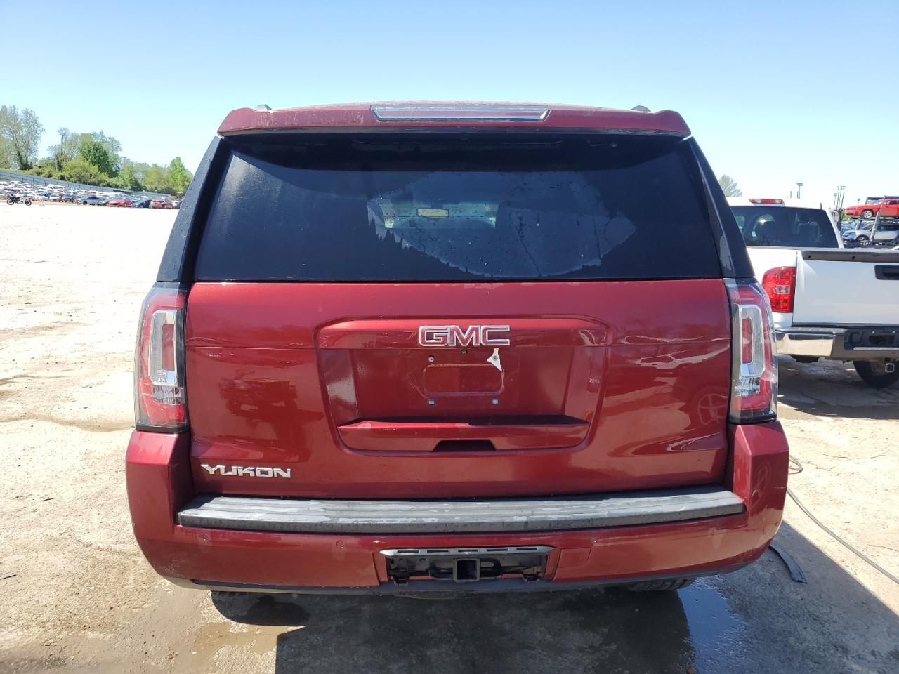 2018 GMC Yukon VIN 1GKS1AKCXJR292048 Copart auction photo, front end damage thumbnail 6