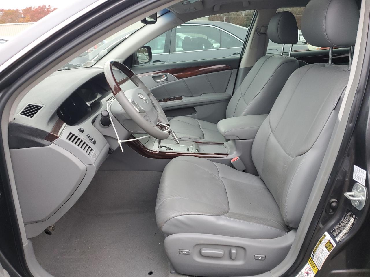 2008 Toyota Avalon VIN 4T1BK36B88U313763 Copart auction photo, front end / minor dent/scratches damage thumbnail 7