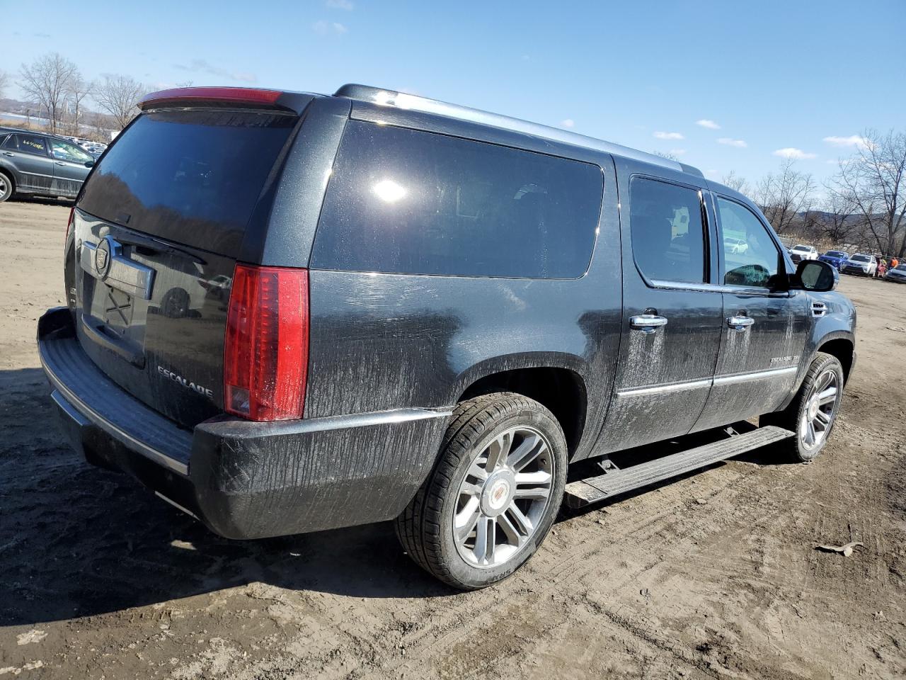 2012 Cadillac Escalade VIN 1GYS4KEF4CR255735 Copart auction photo, side / minor dent/scratches damage thumbnail 3