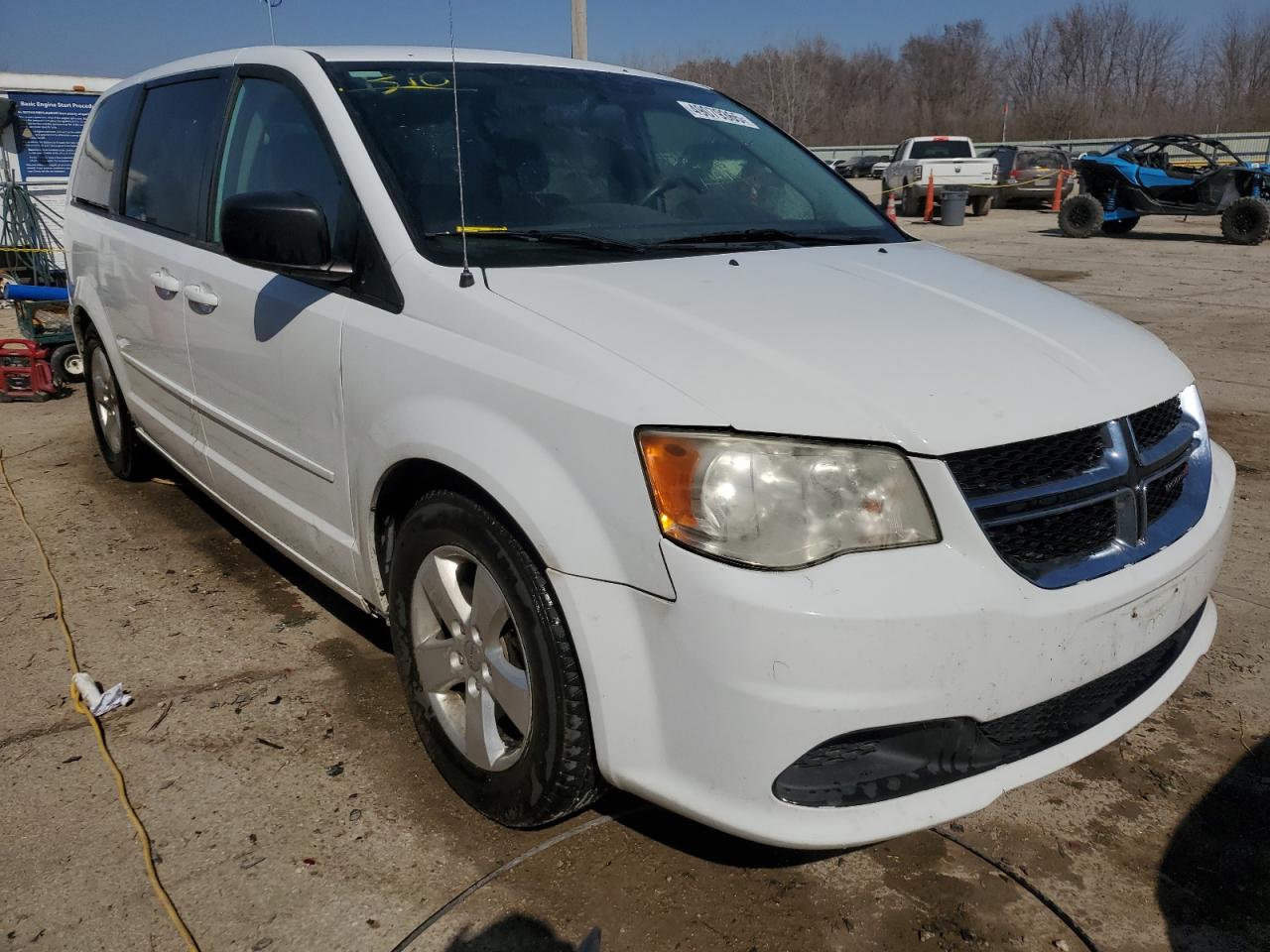 2013 Dodge Caravan VIN 2C4RDGBG0DR812814 Copart auction photo, front end / side damage thumbnail 4