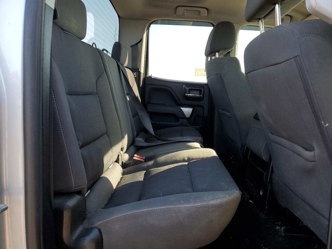 2018 Chevrolet Silverado VIN 1GCVKREHXJZ187327 Copart auction photo, rear end / minor dent/scratches damage thumbnail 10