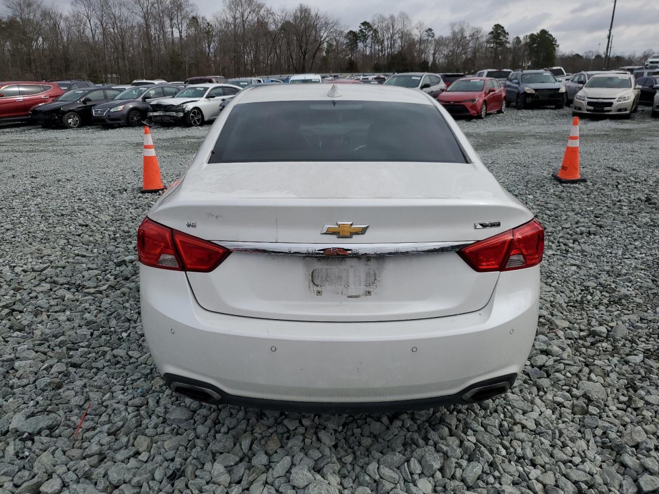 2018 Chevrolet Impala VIN 1G1125S39JU104685 Copart auction photo, side damage thumbnail 6