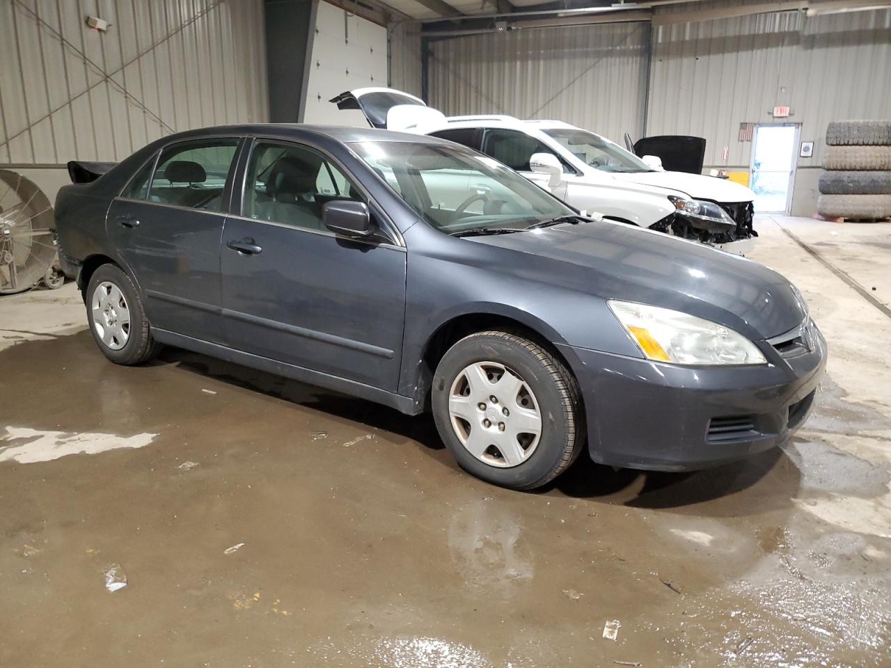 2007 Honda Accord VIN 1HGCM56487A210375 Copart auction photo, rear end / front end damage thumbnail 4