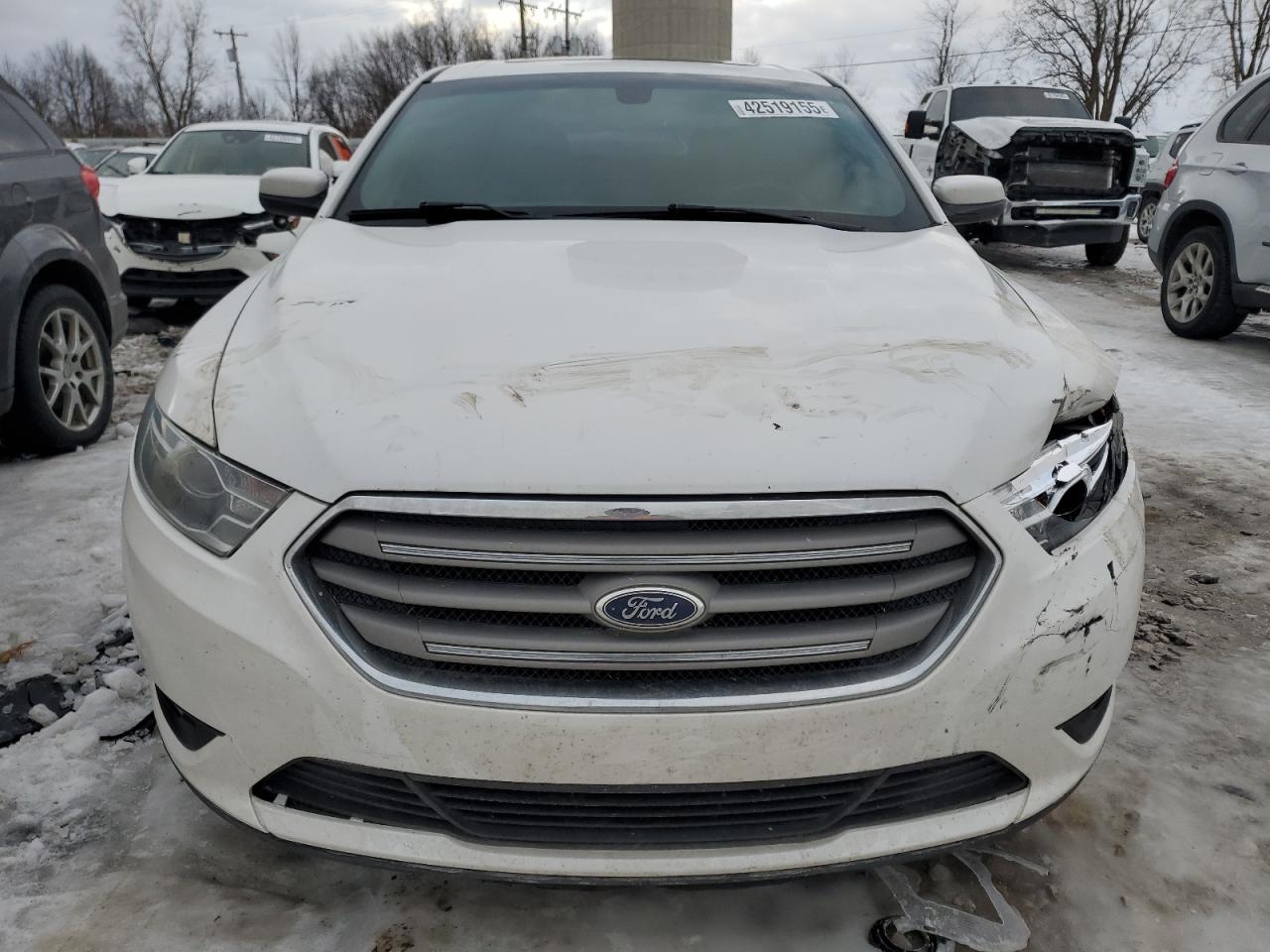 2015 Ford Taurus VIN 1FAHP2H89FG152367 Copart auction photo, front end damage thumbnail 5