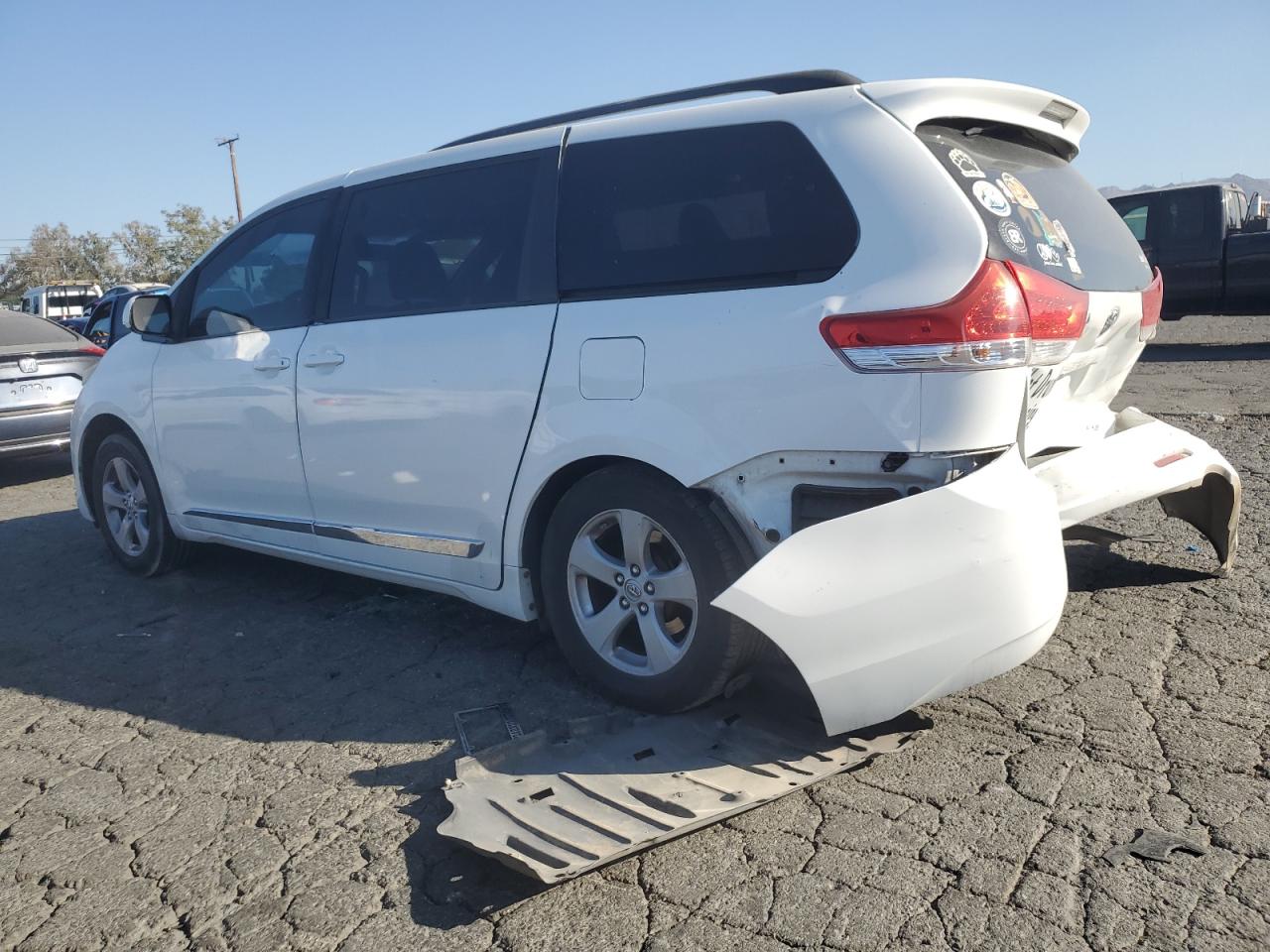 2014 Toyota Sienna VIN 5TDKK3DC9ES481878 Copart auction photo, rear end damage thumbnail 2