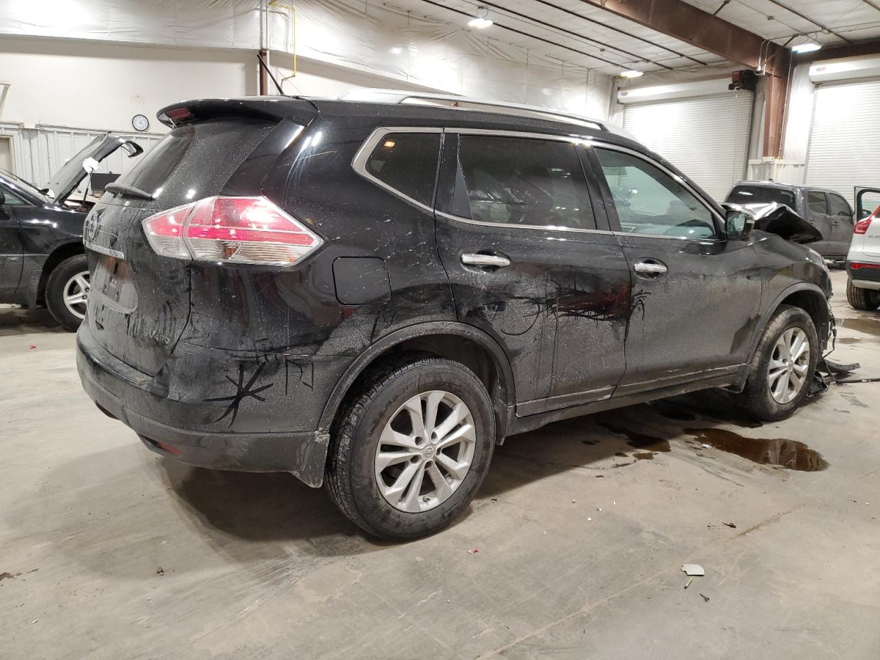 2015 Nissan Rogue VIN 5N1AT2MV5FC848228 Copart auction photo, front end damage thumbnail 3