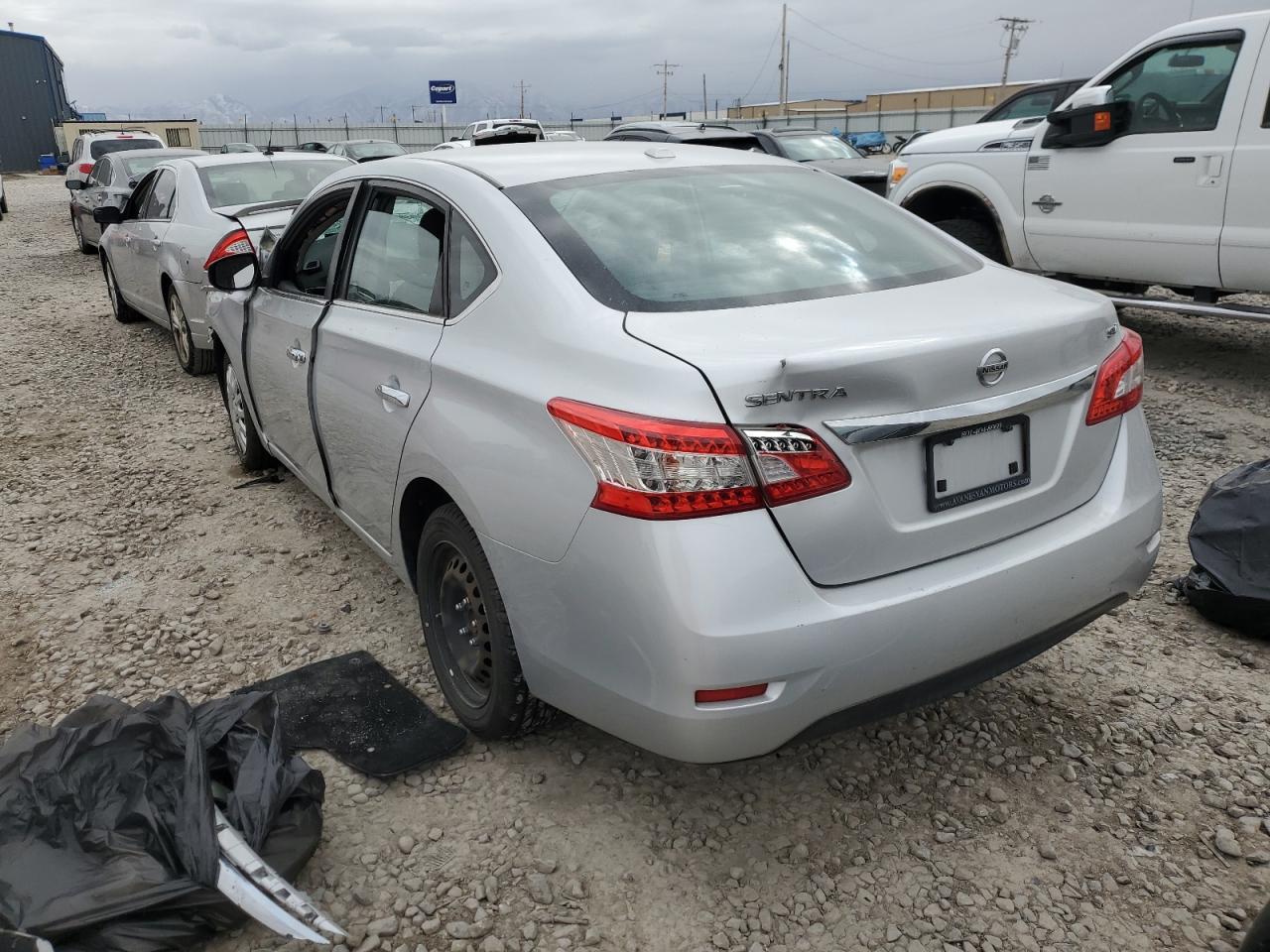 2015 Nissan Sentra VIN 3N1AB7AP6FL659010 Copart auction photo, front end / all over damage thumbnail 2