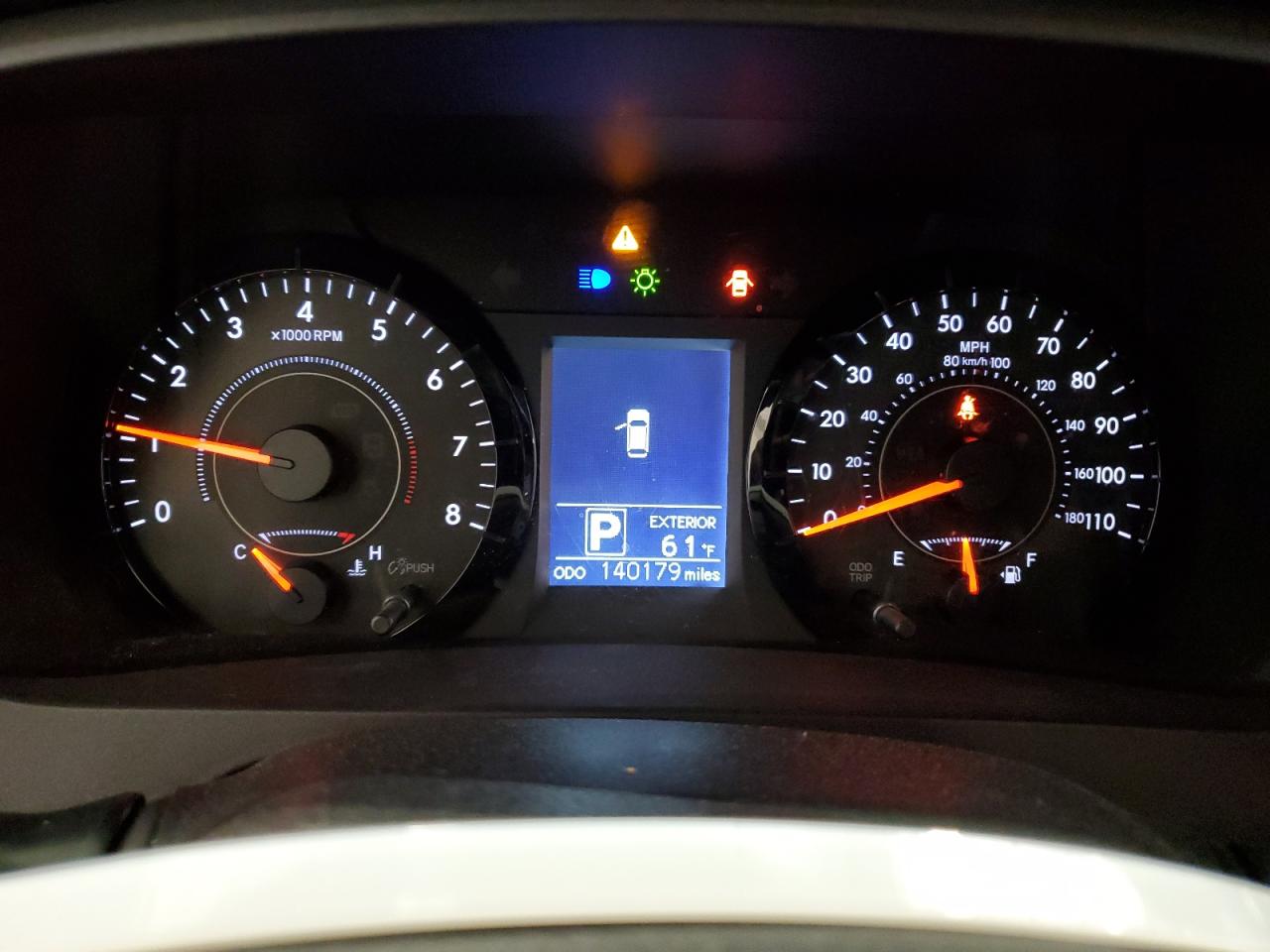 2017 Toyota Sienna VIN 5TDKZ3DC9HS892486 Copart auction photo, front end / side damage thumbnail 9