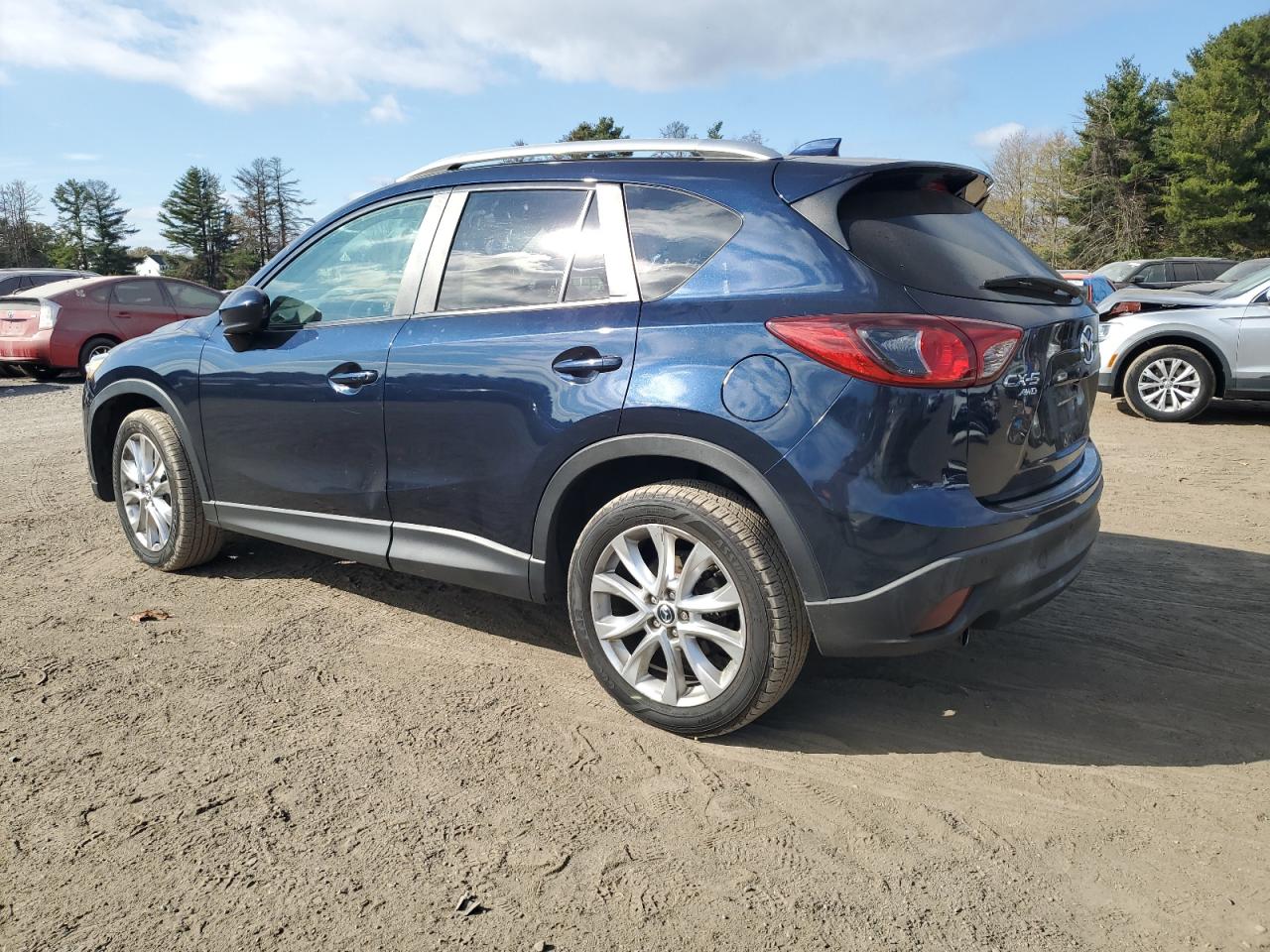 2015 Mazda CX-5 VIN JM3KE4DY1F0447051 Copart auction photo, front end / undercarriage damage thumbnail 2