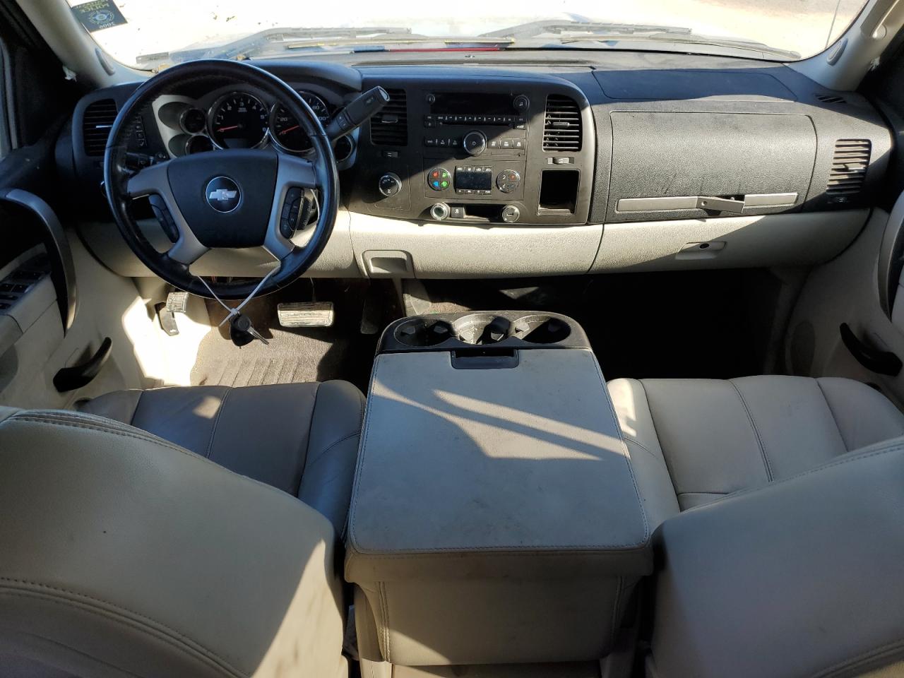 2010 Chevrolet Silverado VIN 3GCRKSE35AG212891 Copart auction photo, front end damage thumbnail 8
