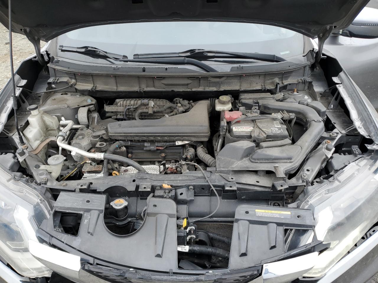 2017 Nissan Rogue VIN KNMAT2MTXHP587399 Copart auction photo, front end / minor dent/scratches damage thumbnail 12