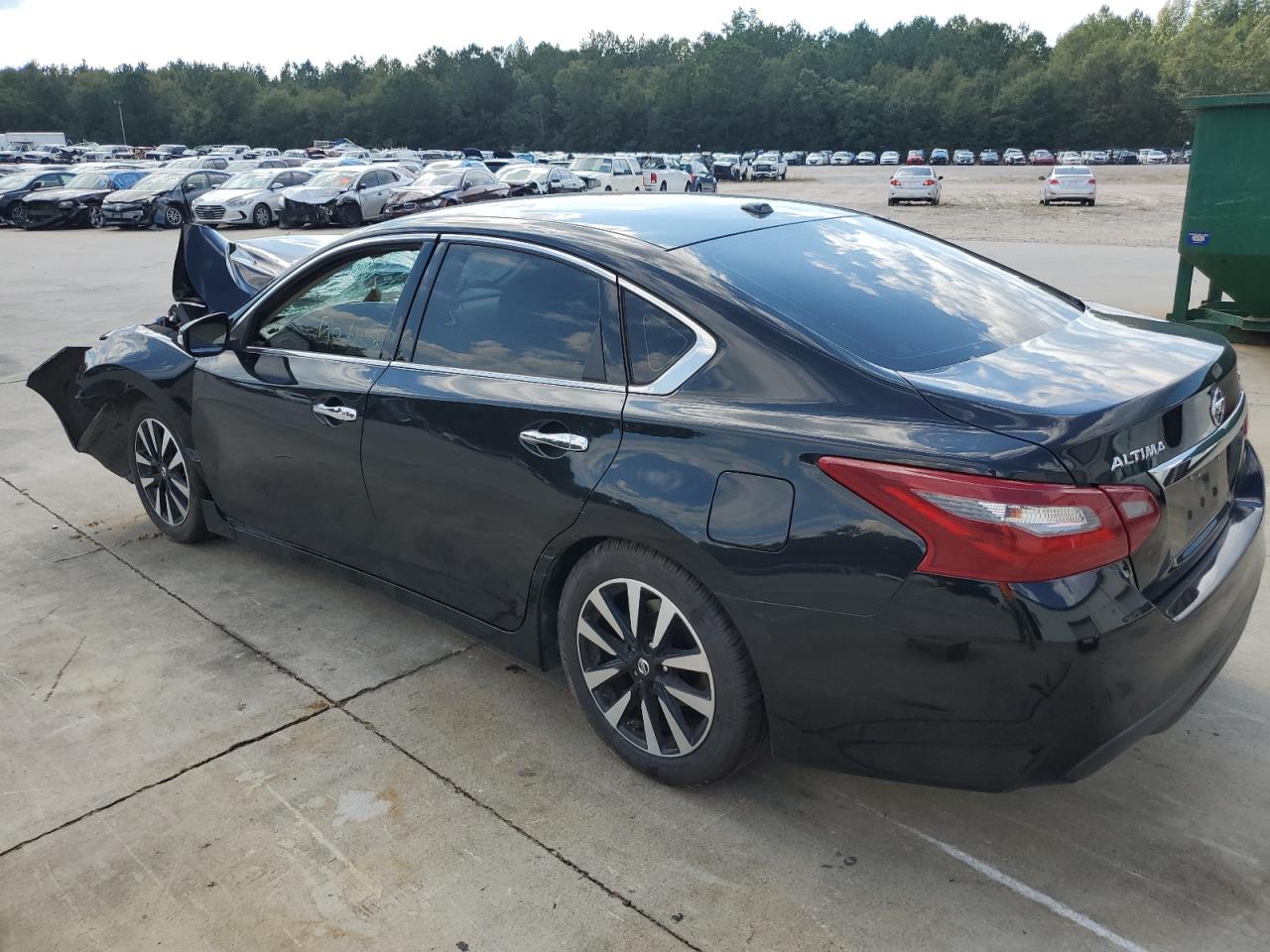 2018 Nissan Altima VIN 1N4AL3AP9JC213818 Copart auction photo, front end damage thumbnail 2