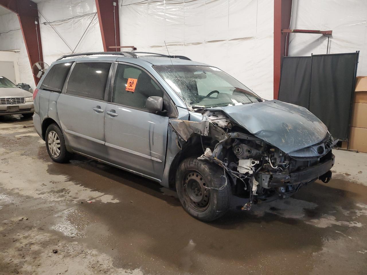 2008 Toyota Sienna VIN 5TDZK23C38S178934 Copart auction photo, front end damage thumbnail 4