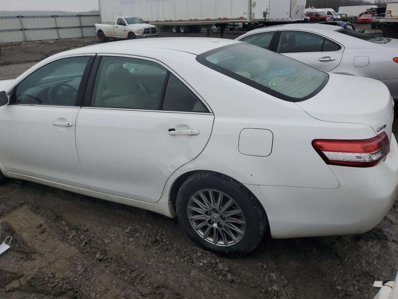 2010 Toyota Camry VIN 4T4BF3EK0AR066143 Copart auction photo, front end damage thumbnail 2
