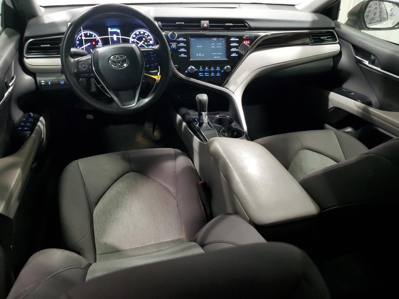 2019 Toyota Camry VIN 4T1B11HK3KU228860 Copart auction photo, rear end damage thumbnail 8
