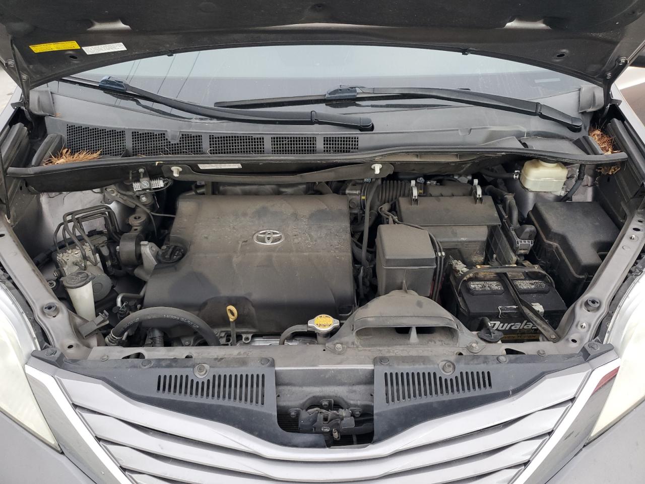2016 Toyota Sienna VIN 5TDDK3DC9GS142193 Copart auction photo, rear end damage thumbnail 14