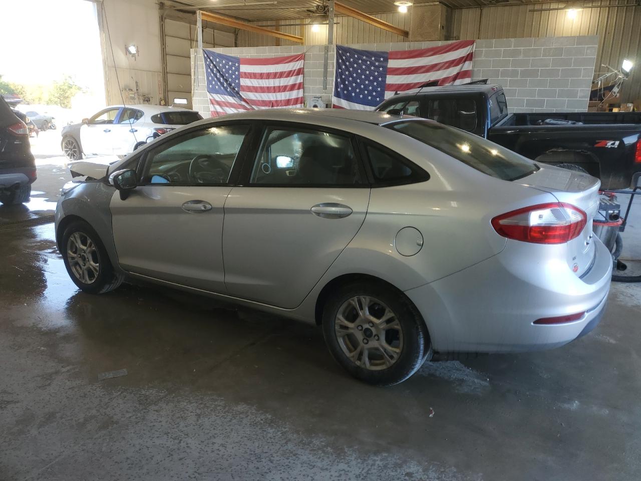 2014 Ford Fiesta VIN 3FADP4BJXEM217513 Copart auction photo, front end damage thumbnail 2