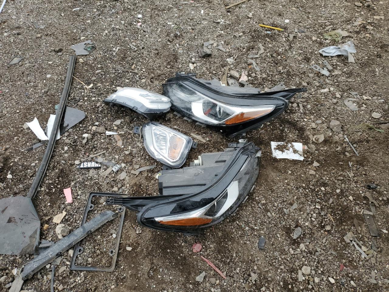 2019 Chevrolet Equinox VIN 2GNAXYEXXK6222972 Copart auction photo, front end damage thumbnail 15