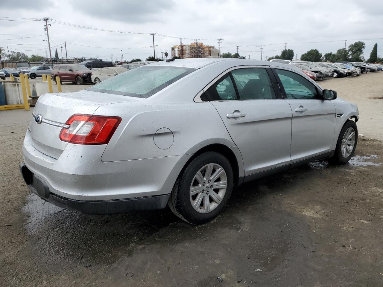 2012 Ford Taurus VIN 1FAHP2DW4CG103383 Copart auction photo, front end damage thumbnail 3