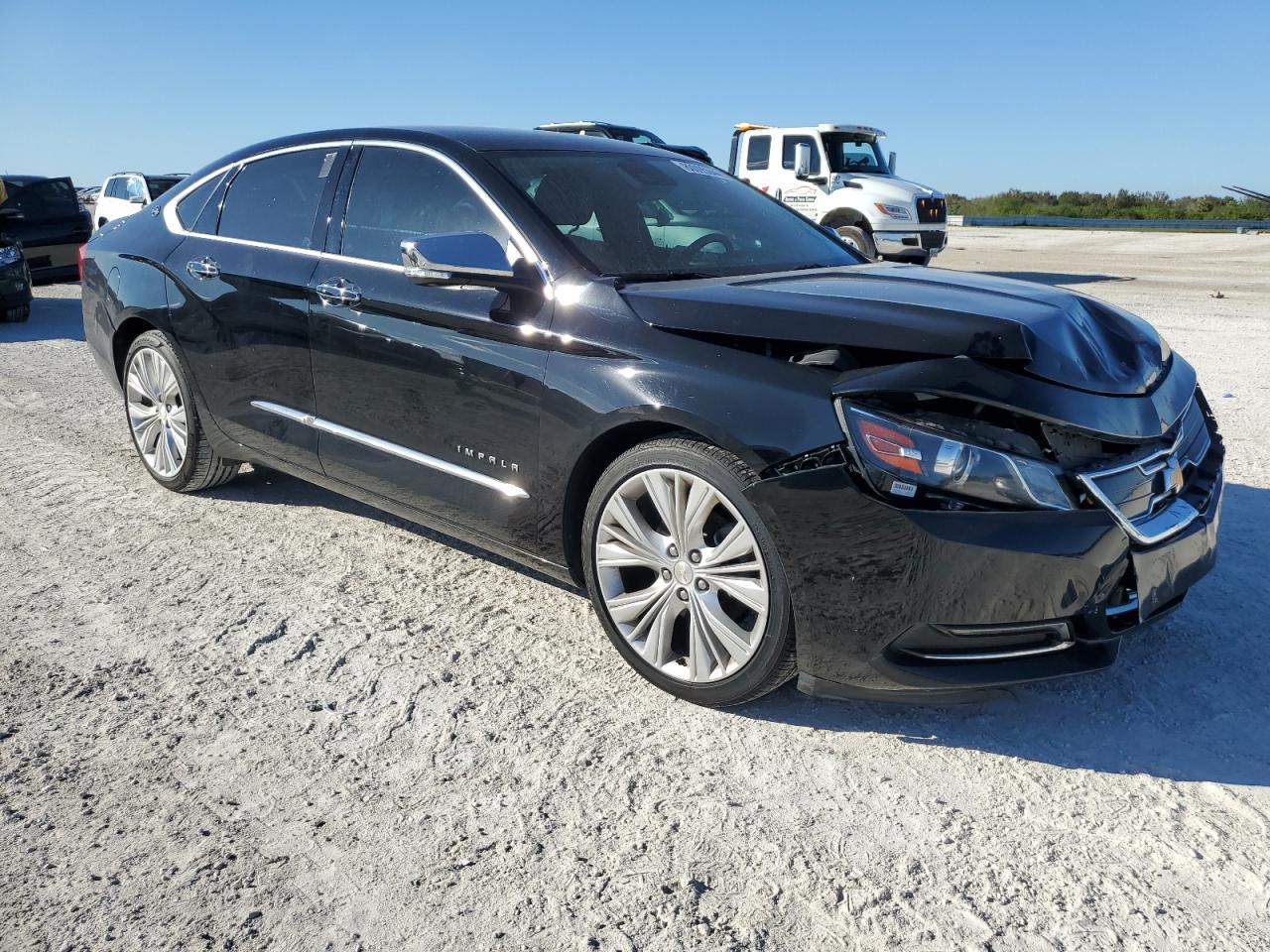 2020 Chevrolet Impala VIN 1G1105S3XLU113887 Copart auction photo, front end / minor dent/scratches damage thumbnail 4
