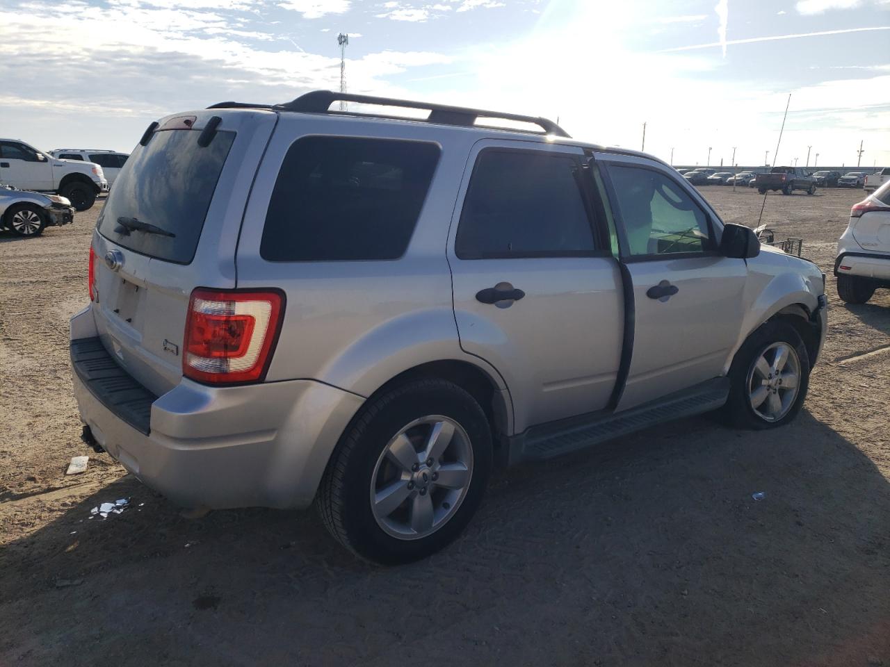 2012 Ford Escape VIN 1FMCU0DG3CKC06555 Copart auction photo, all over / minor dent/scratches damage thumbnail 3
