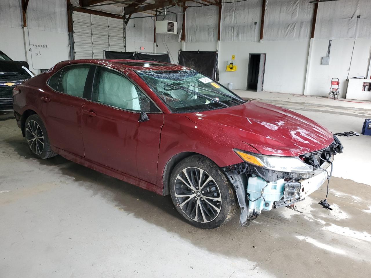 2018 Toyota Camry VIN 4T1B11HK7JU554515 Copart auction photo, front end / rear end damage thumbnail 4