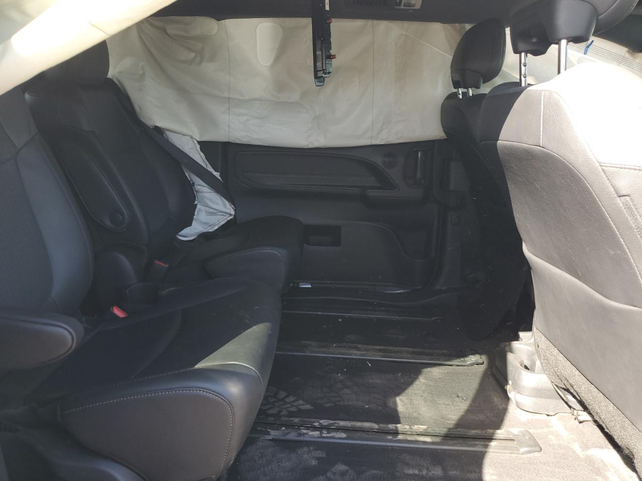 2022 Toyota Sienna VIN 5TDASKFC4NS043580 Copart auction photo, all over damage thumbnail 12