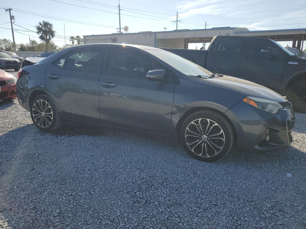 2014 Toyota Corolla VIN 2T1BURHE2EC136385 Copart auction photo, rear end / side damage thumbnail 4