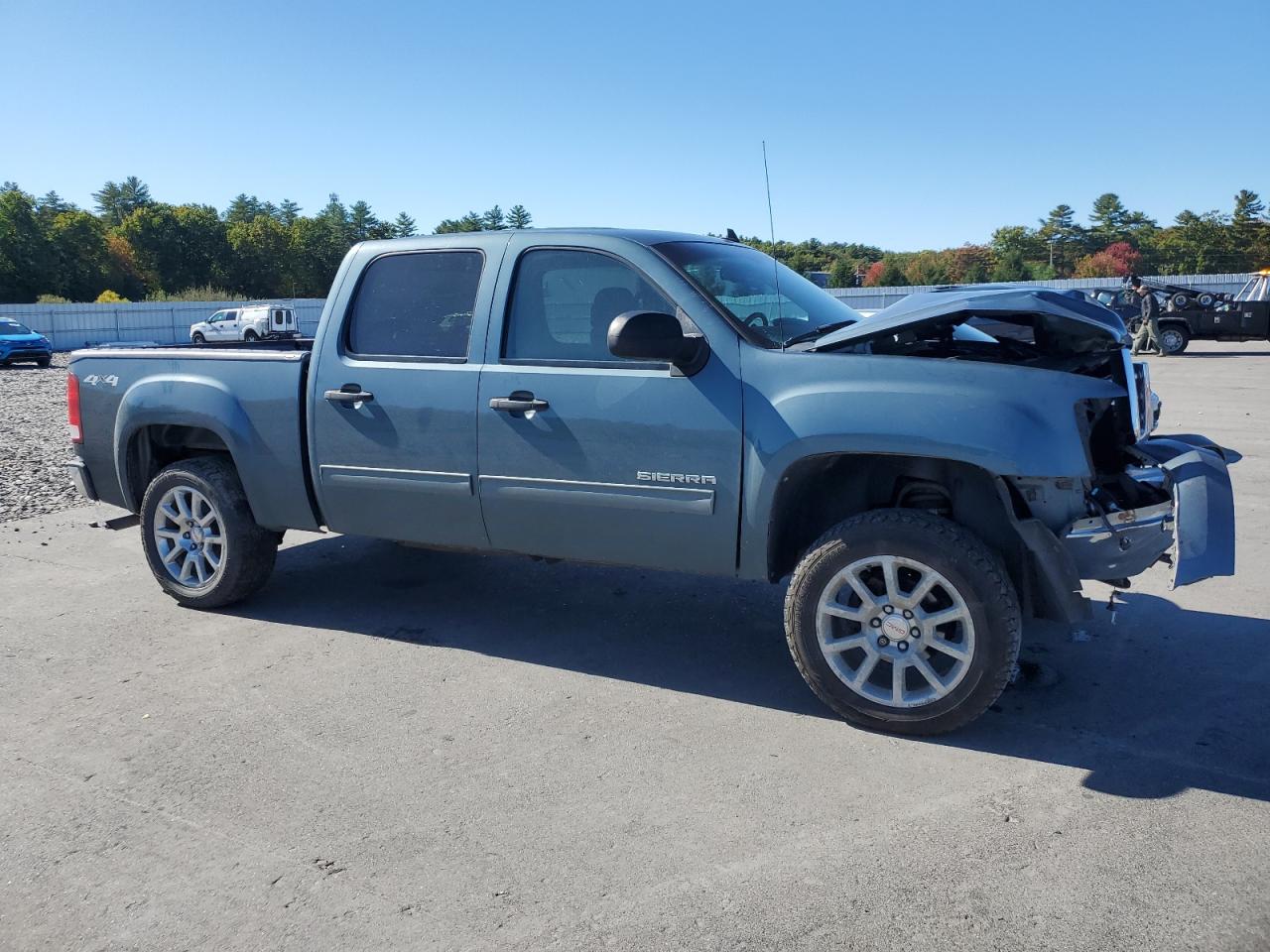 2012 GMC Sierra VIN 3GTP2VE74CG122002 Copart auction photo, front end damage thumbnail 4