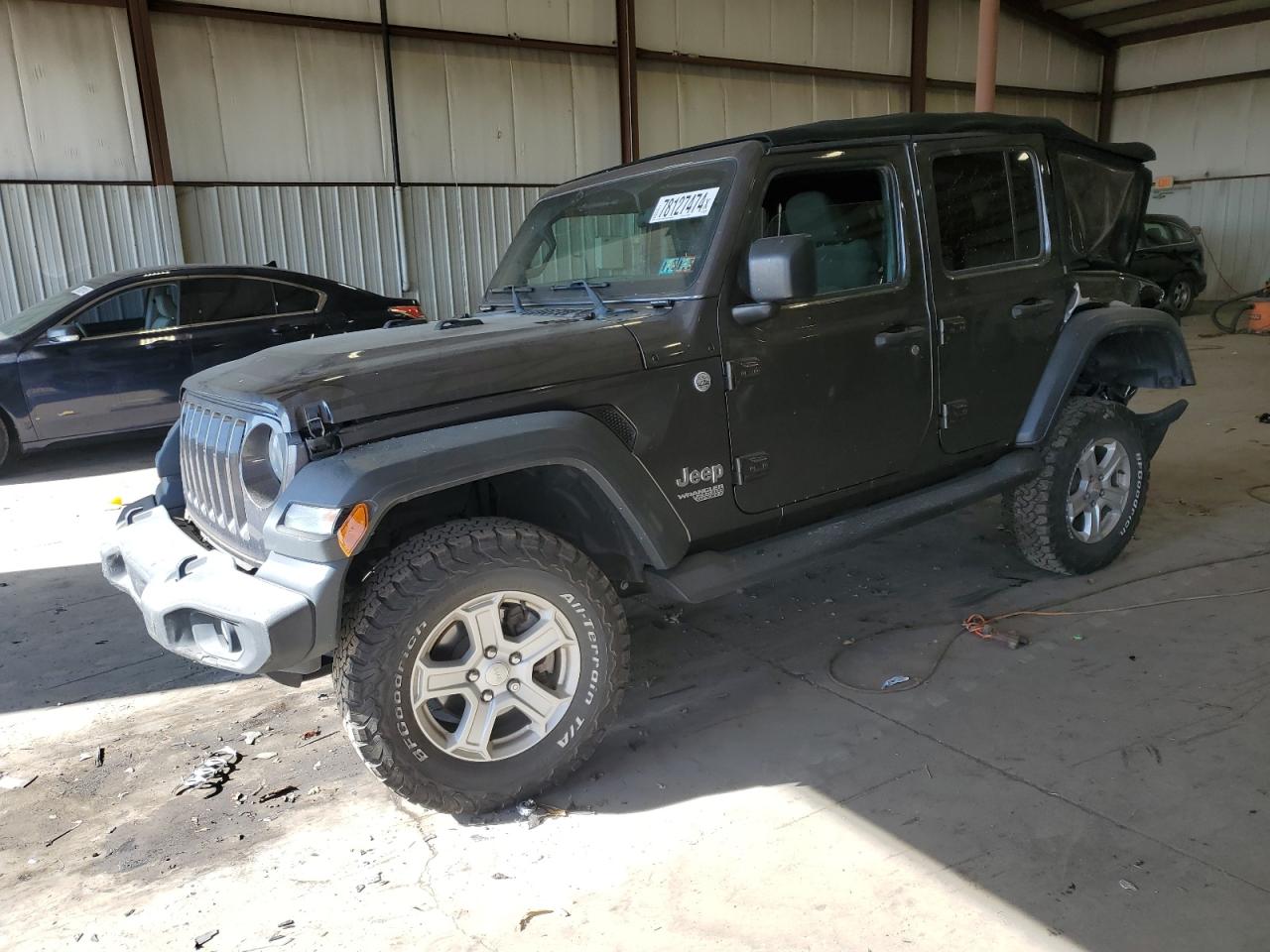 2018 Jeep Wrangler VIN 1C4HJXDG4JW152703