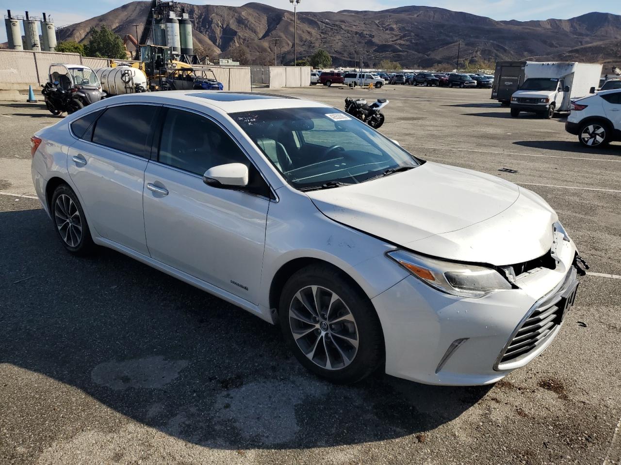 2016 Toyota Avalon VIN 4T1BD1EB5GU055801 Copart auction photo, front end damage thumbnail 4