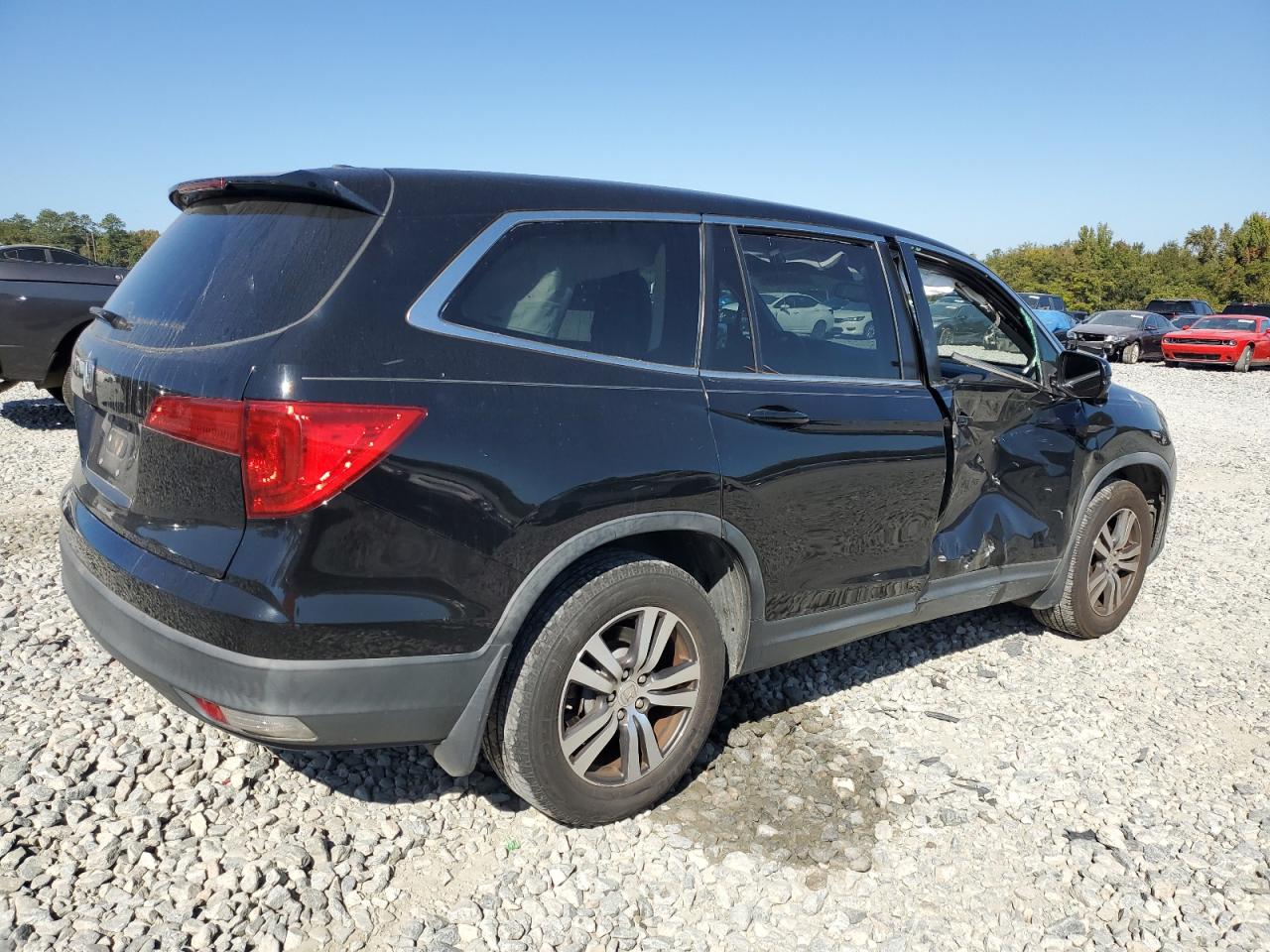 2016 Honda Pilot VIN 5FNYF5H51GB045782 Copart auction photo, side damage thumbnail 3